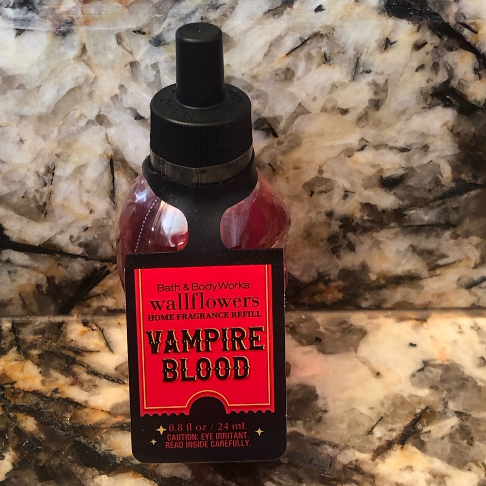 Bath & Body Works Vampire Blood Wallflower Refill Plug In Bulb